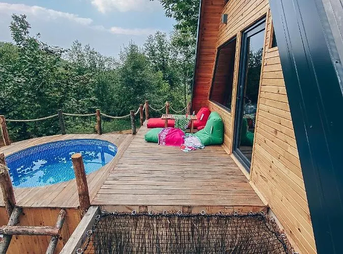 Проживание в семье Loca